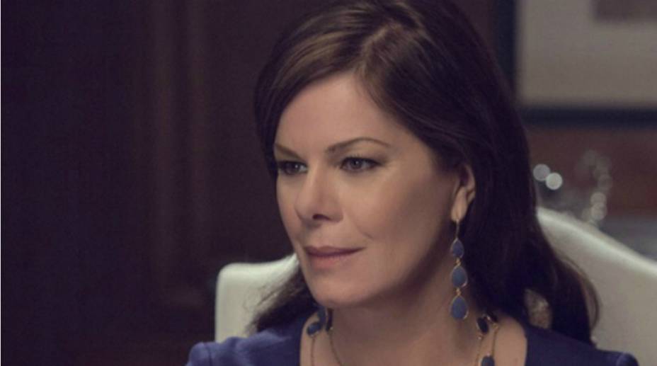 A atriz Marcia Gay Harden, em Cinquenta Tons de Cinza, no papel de Grace Trevelyan Grey<br>