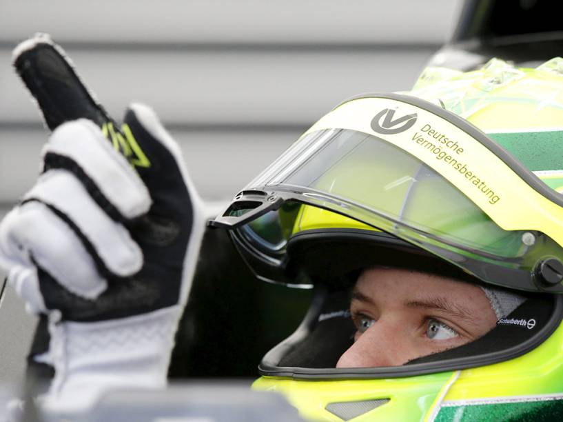 Mick, filho de Michael Schumacher, nos testes de pré-temporada da Fórmula 4 alemã, no circuito de Oschersleben