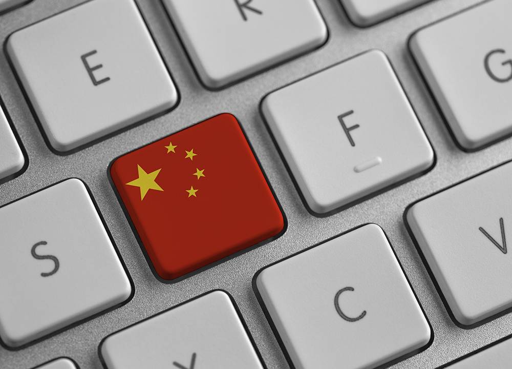comunicacao-tecnologia-teclado-bandeira-china