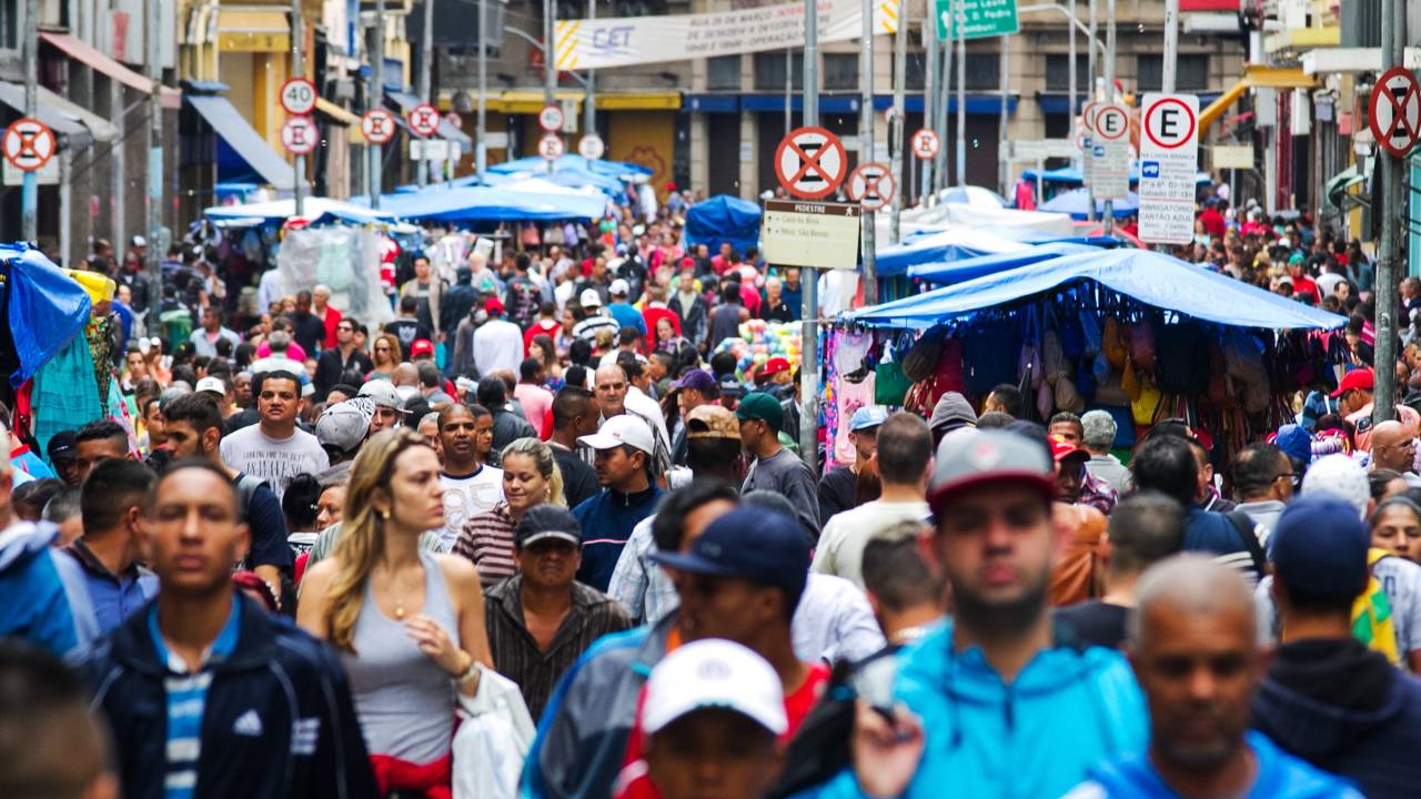 Diante do quadro atual, os consumidores não veem motivos para ir às compras
