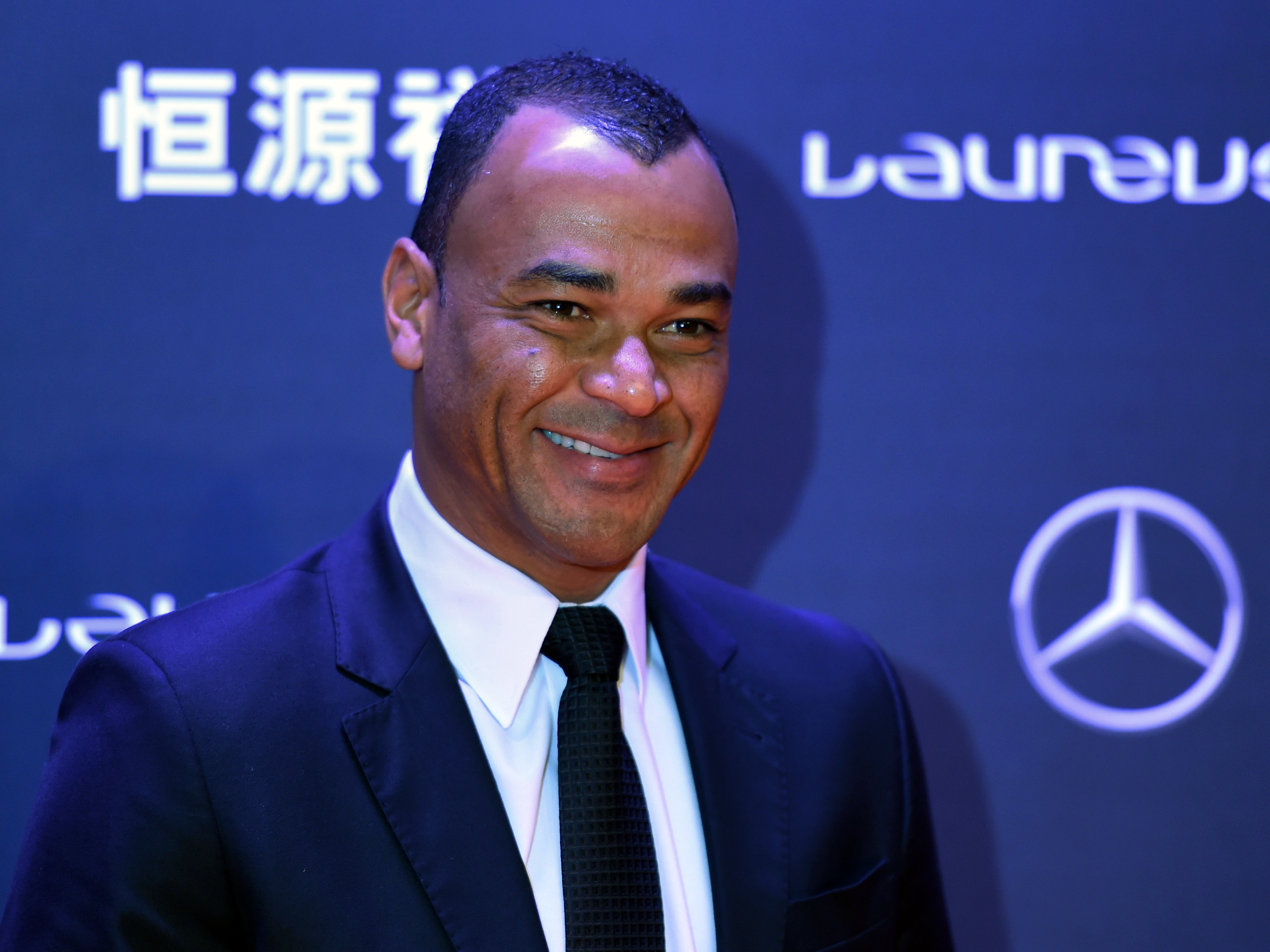 Cafu vai organizar torneio de pôquer com celebridades