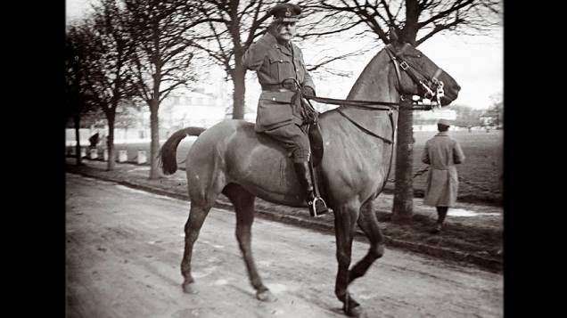 Marechal de campo Douglas Haig em local não identificado na França, em 14 de fevereiro de 1916. Haig foi o comandante-em-chefe britânico durante a Batalha do Somme Marechal de campo Douglas Haig em local não identificado na França, em 14 de fevereiro de 1916. Haig foi o comandante-em-chefe britânico durante a Batalha do Somme