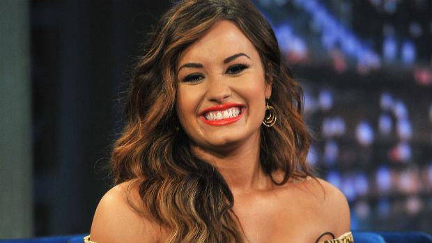 Demi Lovato em visita ao programa de Jimmy Fallon, em 2011