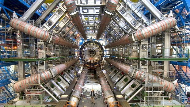 Os alquimistas chegaram: como cientistas conseguiram transformar chumbo em ouro
