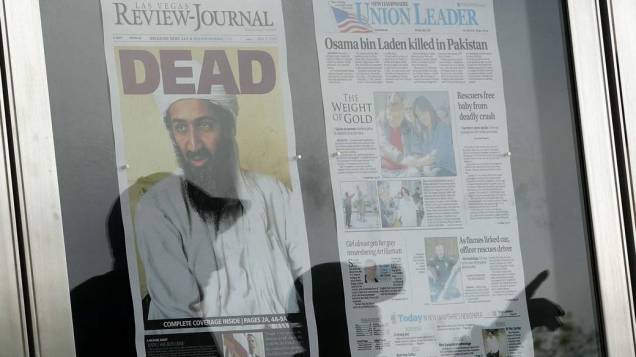 Em Washington, manchetes sobre a morte de Osama bin Laden em uma banca de jornal Em Washington, manchetes sobre a morte de Osama bin Laden em uma banca de jornal