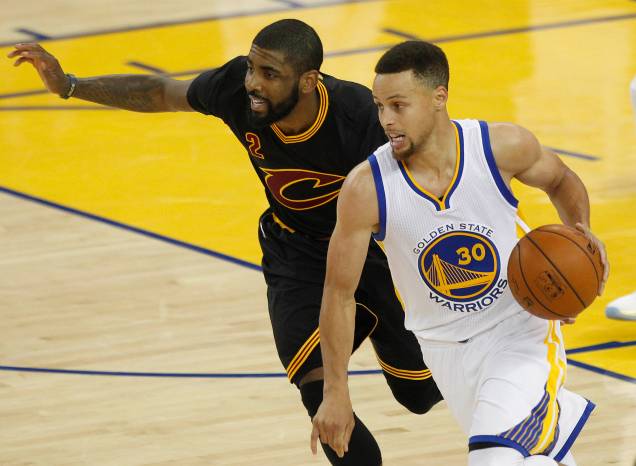 O jogador Stephen Curry, do Golden State Warriors, no jogo 7 da final da NBA, contra o Cleveland Cavaliers O jogador Stephen Curry, do Golden State Warriors, no jogo 7 da final da NBA, contra o Cleveland Cavaliers