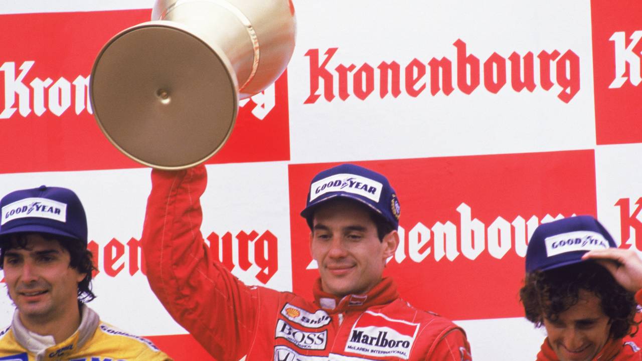 Ayrton Senna, Nelson Piquet e Alain Prost, no pódio do GP de San Marino em 1988