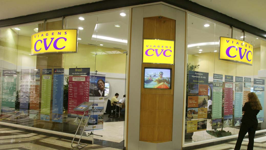Fachada da loja da CVC Turismo