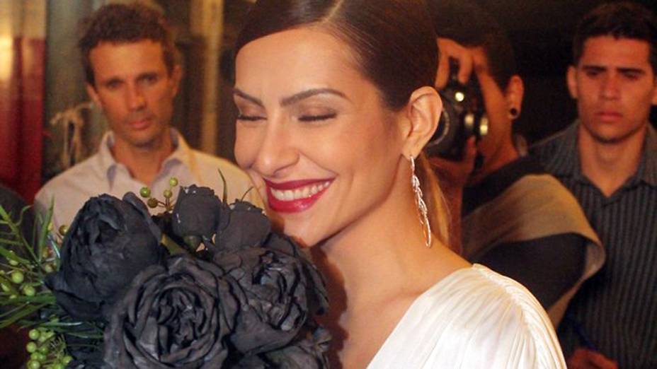  <br><br>  Cleo Pires grava Salve Jorge
