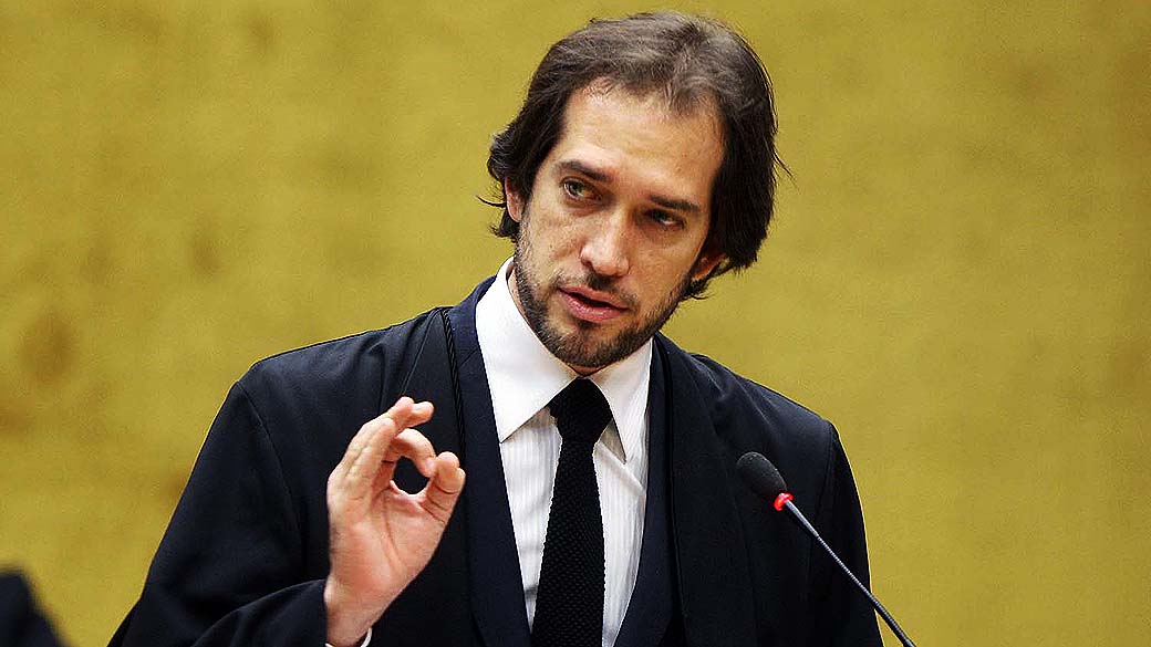 O advogado Pierpaolo Bottini, defensor de Luiz Carlos da Silva (Prof. Luizinho) durante julgamento do mensalão, em 14/08/2012