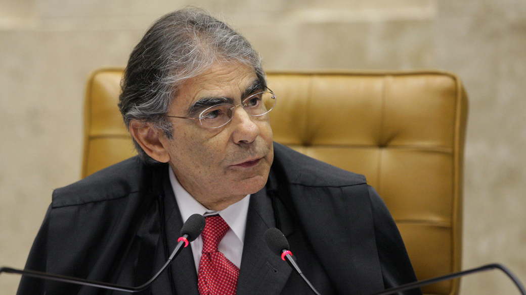 Fachin é o ‘presidente certo, no momento certo’ para tirar STF da crise, diz Ayres Britto