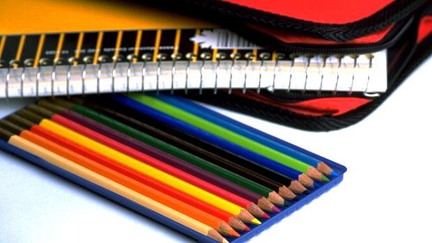 Pesquisa: É importante comparar preços antes de comprar o material escolar de seu filho