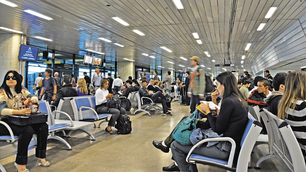 Barulho está incomodando? Aeroporto reduz avisos sonoros
