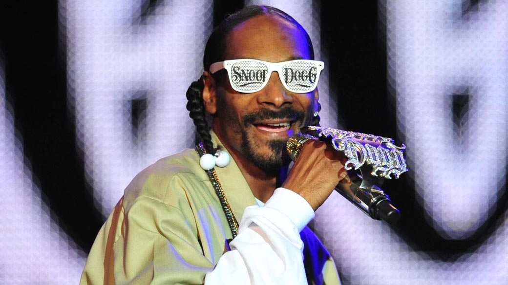 Snoop Dogg durante show no palco Energia & Consciência, no primeiro dia do festival SWU em Paulínia, em 12/11/2011