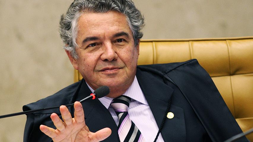 Ministro do STF tenta embaralhar o impeachment