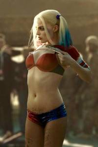 A atriz Margot Robbie em cena do filme ‘Esquadrão Suicida’ A atriz Margot Robbie em cena do filme 'Esquadrão Suicida'
