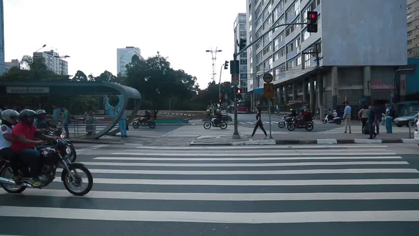 Por que a praga da poluição sonora continua tirando o nosso sono