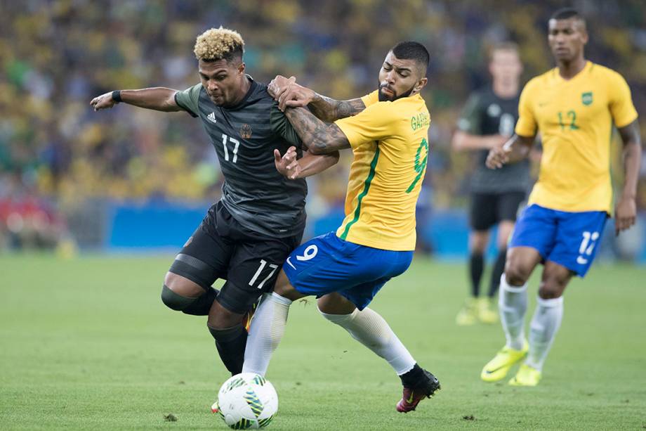 Lance na partida entre Brasil e Alemanha, pela final do futebol masculino nos Jogos Olímpicos Rio 2016