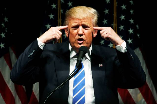 Donald Trump, candidato do partido Republicano à Presidência dos EUA, se encontra com apoiadores em Council Bluffs, no estado americano de Iowa - 28-09-2016 Donald Trump, candidato do partido Republicano à Presidência dos EUA, se encontra com apoiadores em Council Bluffs, no estado americano de Iowa - 28-09-2016