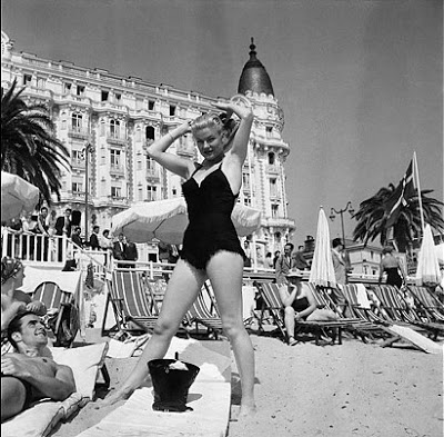 13-ginger-rogers-cannes-1956