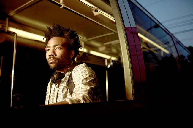 Donald Glover em 'Atlanta' (Foto: FX/Divulgação).