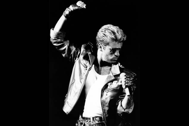 George Michael durante show em Roterdã na Holanda em abril de 1988 George Michael durante show em Roterdã na Holanda em abril de 1988