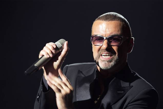 Apresentação de George Michael em Paris na França- 09/09/2012 Apresentação de George Michael em Paris na França- 09/09/2012
