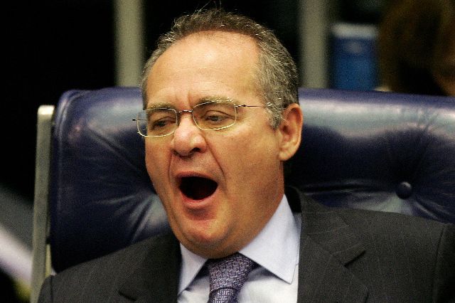 O abaixo-assinado contra Renan ficou ainda mais gordo depois da gastança no spa