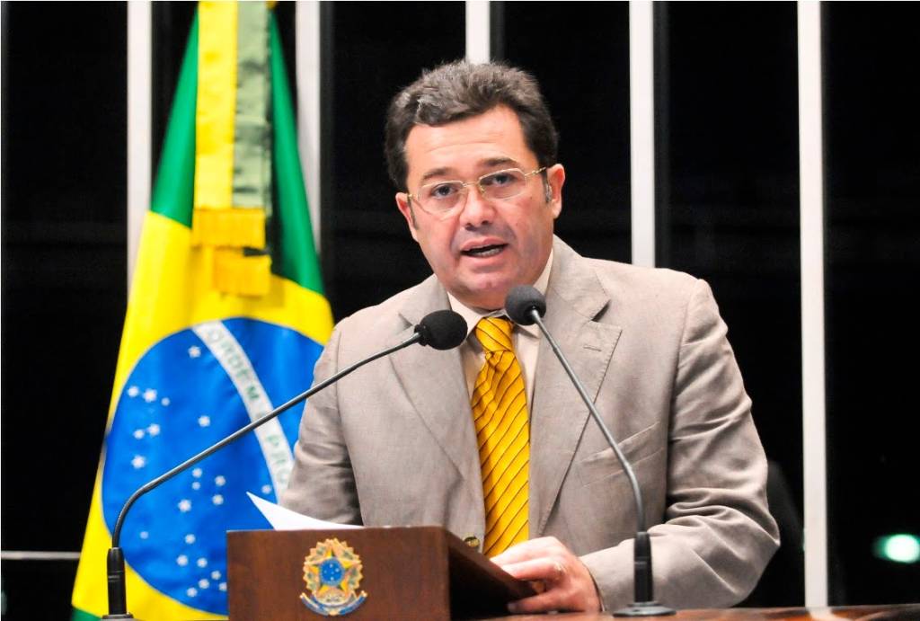 Ministro do TCU recebeu R$ 350 mil da Odebrecht