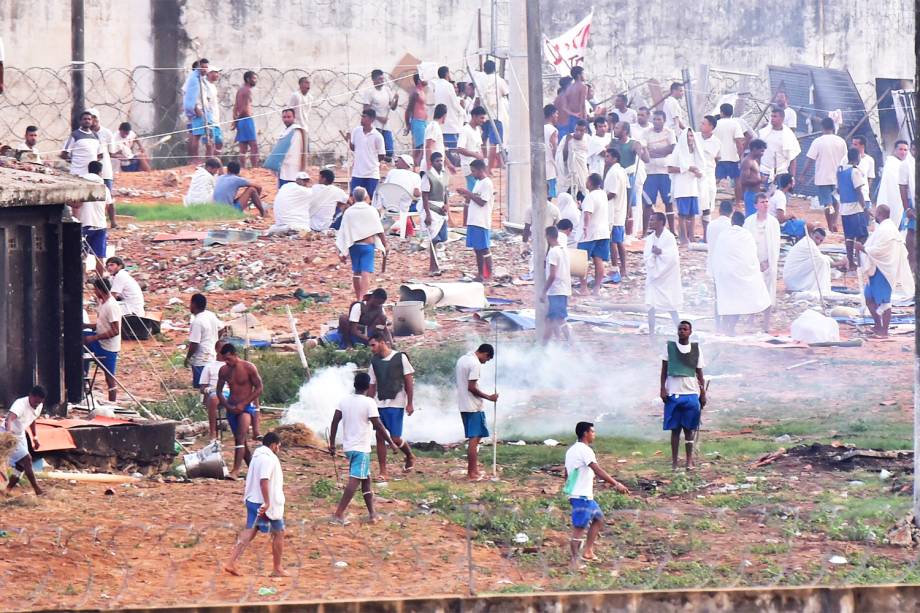 Quinto dia de rebelião na Penitenciária Estadual de Alcaçuz, na cidade de Nísia Floresta (RN) - 18/01/2017