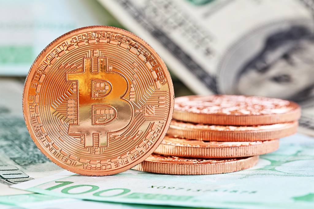 Bitcoin ultrapassa US$ 6 mil e mercado se aproxima de US$ 100 bi