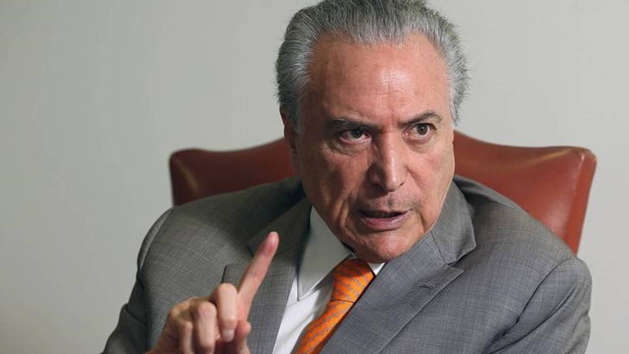 Temer durante entrevista à Reuters