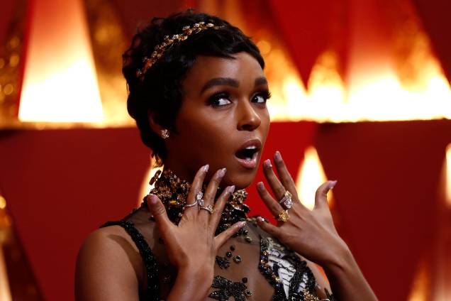 A atriz Janelle Monae do filme 'Estrelas Além do Tempo' chega para a cerimônia do Oscar em Hollywood - 26/02/2017 A atriz Janelle Monae do filme 'Estrelas Além do Tempo' chega para a cerimônia do Oscar em Hollywood - 26/02/2017