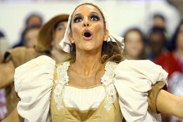A cantora Ivete Sangalo é a homenageada no desfile da Acadêmicos do Grande Rio, na Marquês de Sapucaí - 27/02/2017 A cantora Ivete Sangalo é a homenageada no desfile da Acadêmicos do Grande Rio, na Marquês de Sapucaí - 27/02/2017
