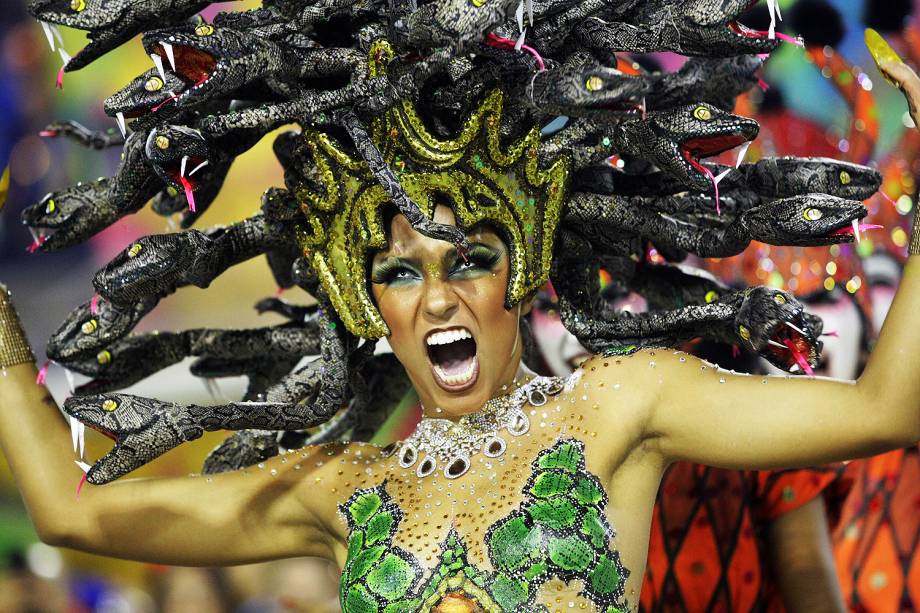 Desfile da escola de samba Acadêmicos do Salgueiro, no Sambódromo da Marquês de Sapucaí, no Rio de Janeiro (RJ) - 27/02/2017