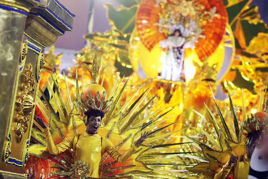 Desfile da escola de samba São Clemente, no Sambódromo da Marquês de Sapucaí, no Rio de Janeiro (RJ) - 28/02/2017