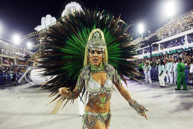 Desfile da escola de samba Mocidade Independente de Padre Miguel, no Sambódromo da Marquês de Sapucaí, no Rio de Janeiro (RJ) - 28/02/2017 Desfile da escola de samba Mocidade Independente de Padre Miguel, no Sambódromo da Marquês de Sapucaí, no Rio de Janeiro (RJ) - 28/02/2017