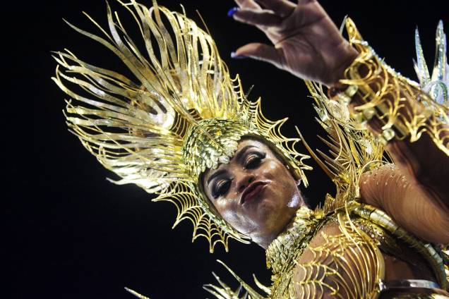 A rainha de bateria da Portela, Bianca Monteiro, durante a segunda noite de desfiles na Marquês de Sapucaí - 28/02/2017 A rainha de bateria da Portela, Bianca Monteiro, durante a segunda noite de desfiles na Marquês de Sapucaí - 28/02/2017