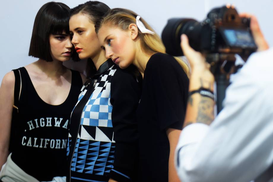 Modelos durante a 43ª edição da São Paulo Fashion Week (SPFW) que aconteceu de 13 a 17 de março de 2017, no Parque Ibirapuera, na Zona Sul da capital Paulista