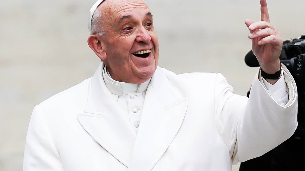 Papa Francisco durante audiência geral semanal realizada na Praça de São Pedro, no Vaticano - 22/02/2017
