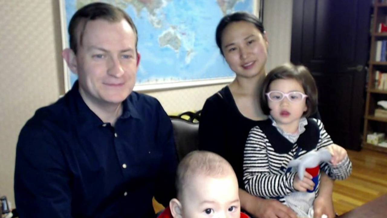 Robert Kelly e família
