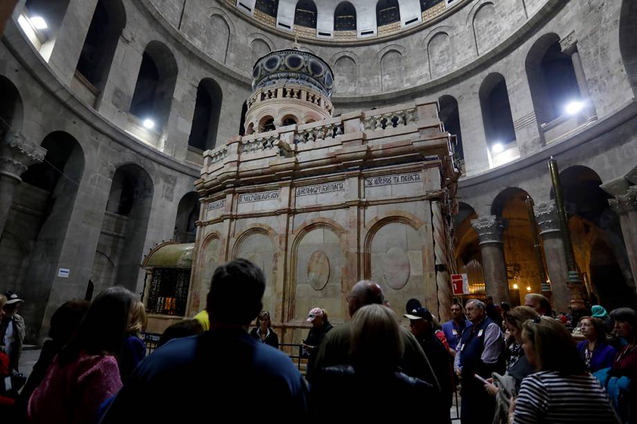 Santo Sepulcro é reinaugurado após reformas, em Jerusalém - 21/03/2017