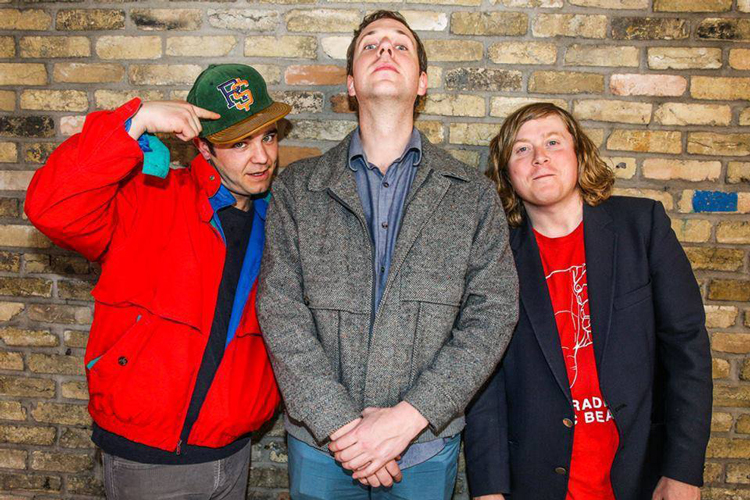 IMPERDÍVEL: Novo álbum de Future Islands é alento aos ouvidos