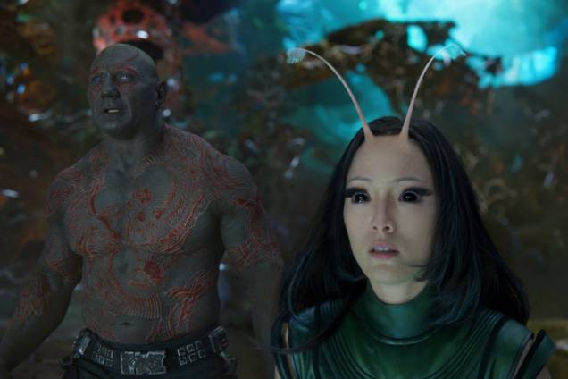 Drax (Dave Bautista) e Nebula (Karen Gillian) em Os Guardiões da Galáxia 2 Drax (Dave Bautista) e Nebula (Karen Gillian) em Os Guardiões da Galáxia 2