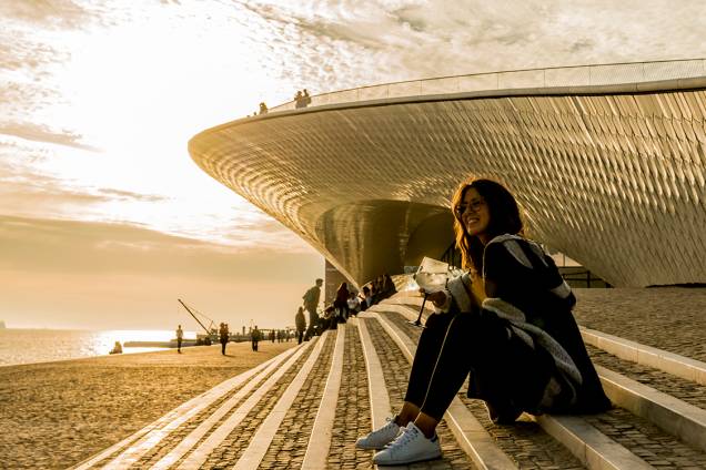 Museu de Arte, Arquitetura e Tecnologia (MAAT), em Lisboa Museu de Arte, Arquitetura e Tecnologia (MAAT), em Lisboa