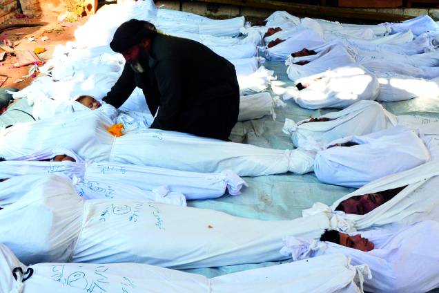 Ataque químico em Ghouta que deixou 1.429 mortos - 21 de agosto de 2013 Ataque químico em Ghouta que deixou 1.429 mortos - 21 de agosto de 2013