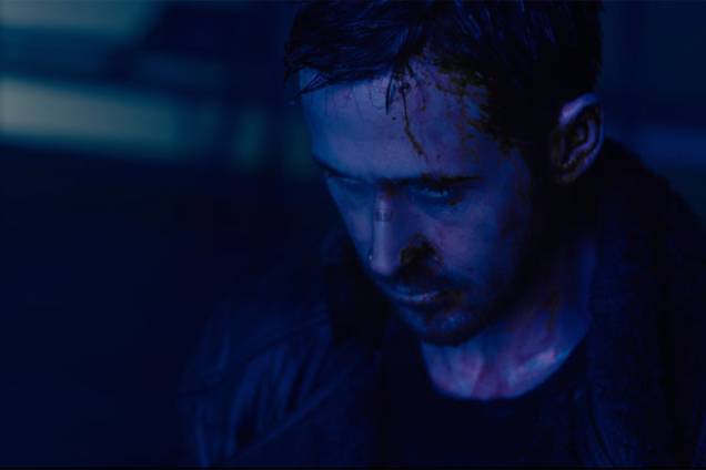 Ryan Gosling em cena de 'Blade Runner 2049', filme de Denis Villeneuve que dá sequência ao clássico de Ridley Scott Ryan Gosling em cena de 'Blade Runner 2049', filme de Denis Villeneuve que dá sequência ao clássico de Ridley Scott