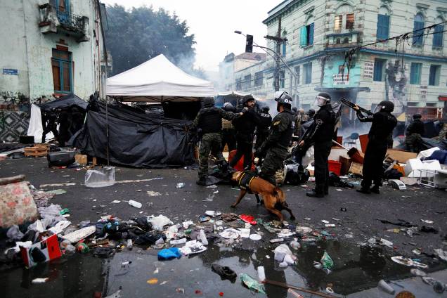 Polícia faz operação contra tráfico na região da Cracolândia, no centro de São Paulo Polícia faz operação contra tráfico na região da Cracolândia, no centro de São Paulo
