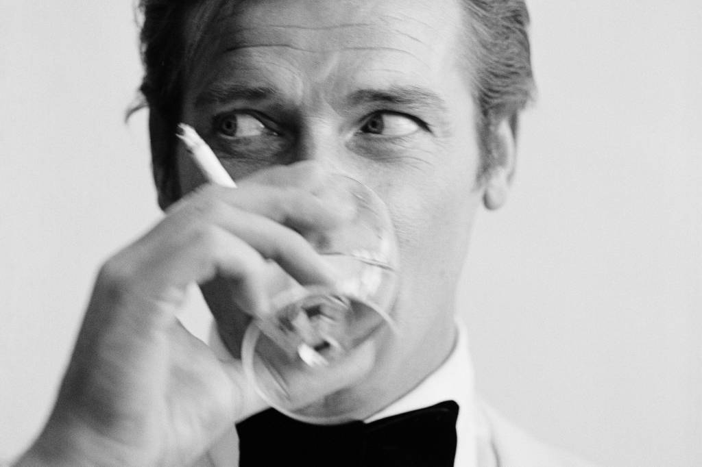 Morre aos 89 anos Roger Moore, um dos maiores 007 do cinema