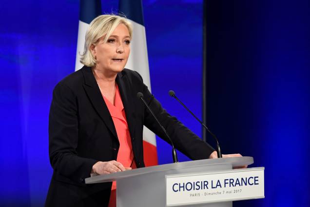Marine Le Pen reconhece a vitória de Emmanuel Macron na disputa pela Presidência da França - 07/05/2017 Marine Le Pen reconhece a vitória de Emmanuel Macron na disputa pela Presidência da França - 07/05/2017